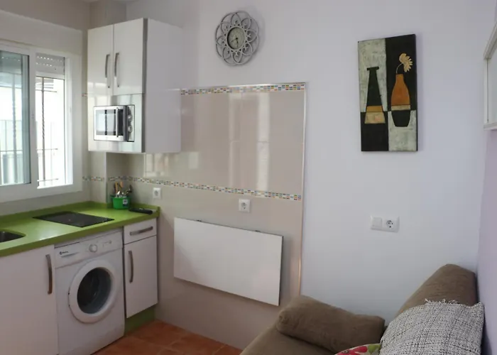 Estudio Extramuros * コニル・デ・ラ・フロンテラ